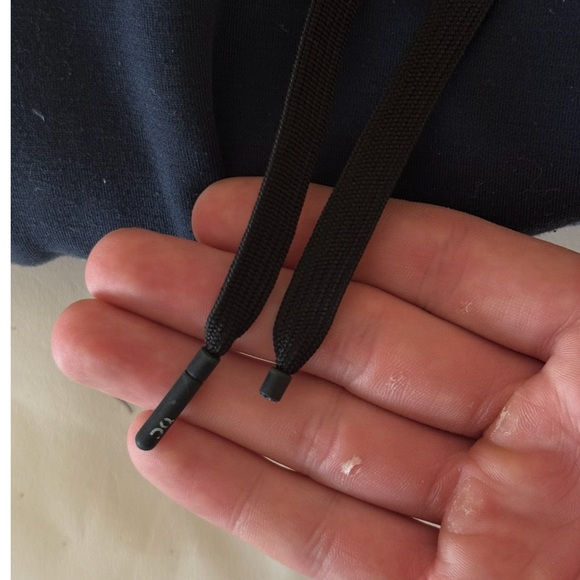 On Running Men’s Focus Tech Sweatpants Navy Large - Picture 6 of 8